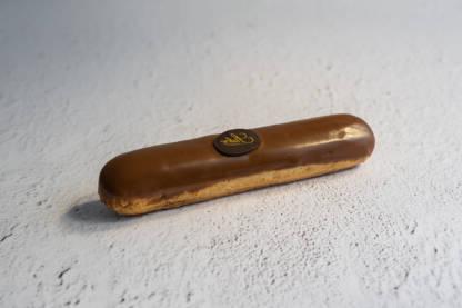 éclair au café