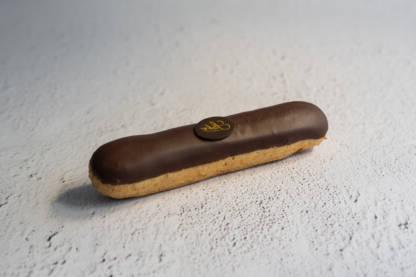 Éclair au chocolat